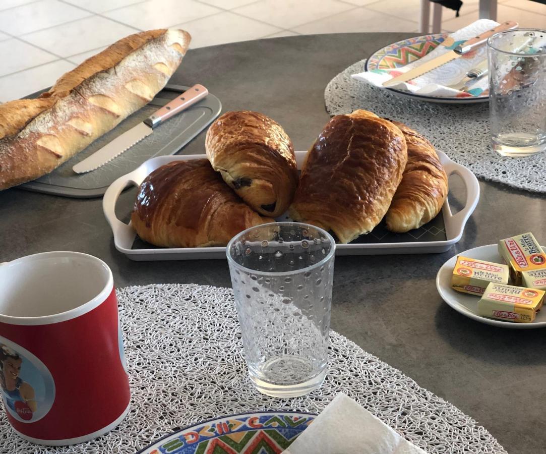 Chambres D'Hotes Chez Florence Montmerle-sur-Saone Ngoại thất bức ảnh
