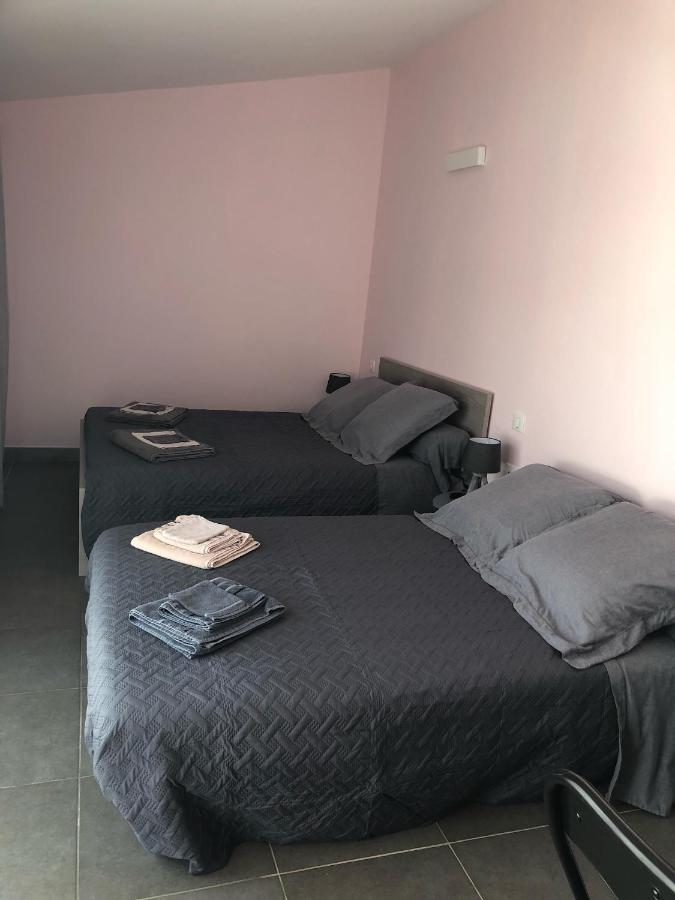 Chambres D'Hotes Chez Florence Montmerle-sur-Saone Ngoại thất bức ảnh