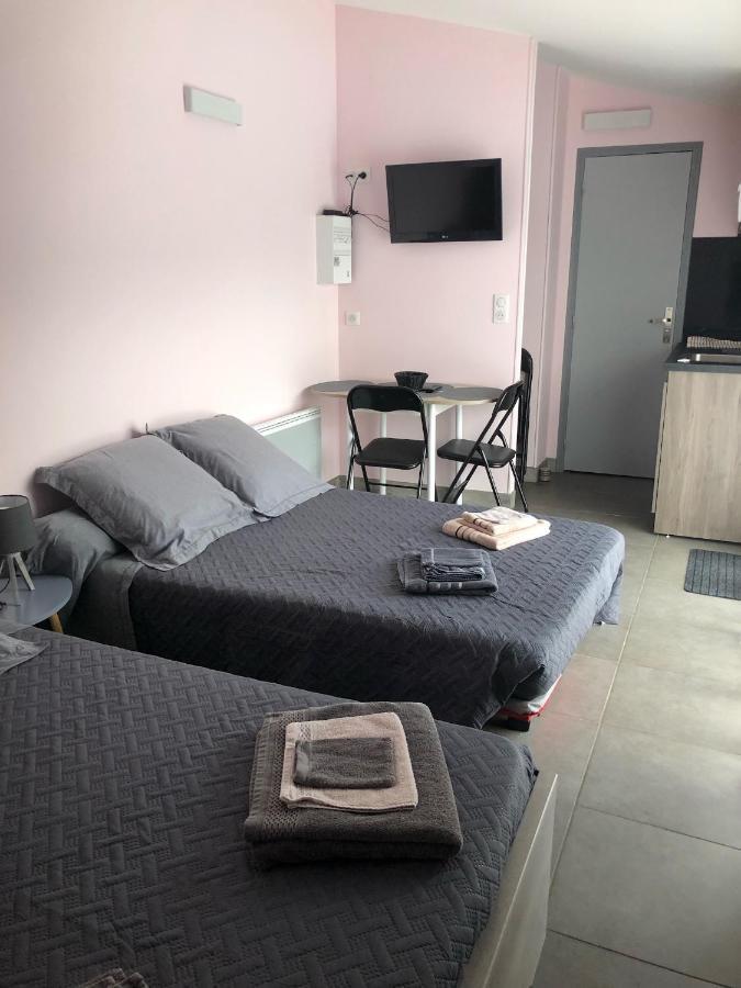 Chambres D'Hotes Chez Florence Montmerle-sur-Saone Ngoại thất bức ảnh